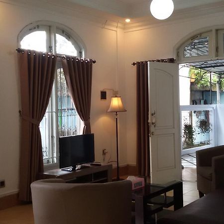 Ndalem Gorongan Guesthouse Maguwo Экстерьер фото